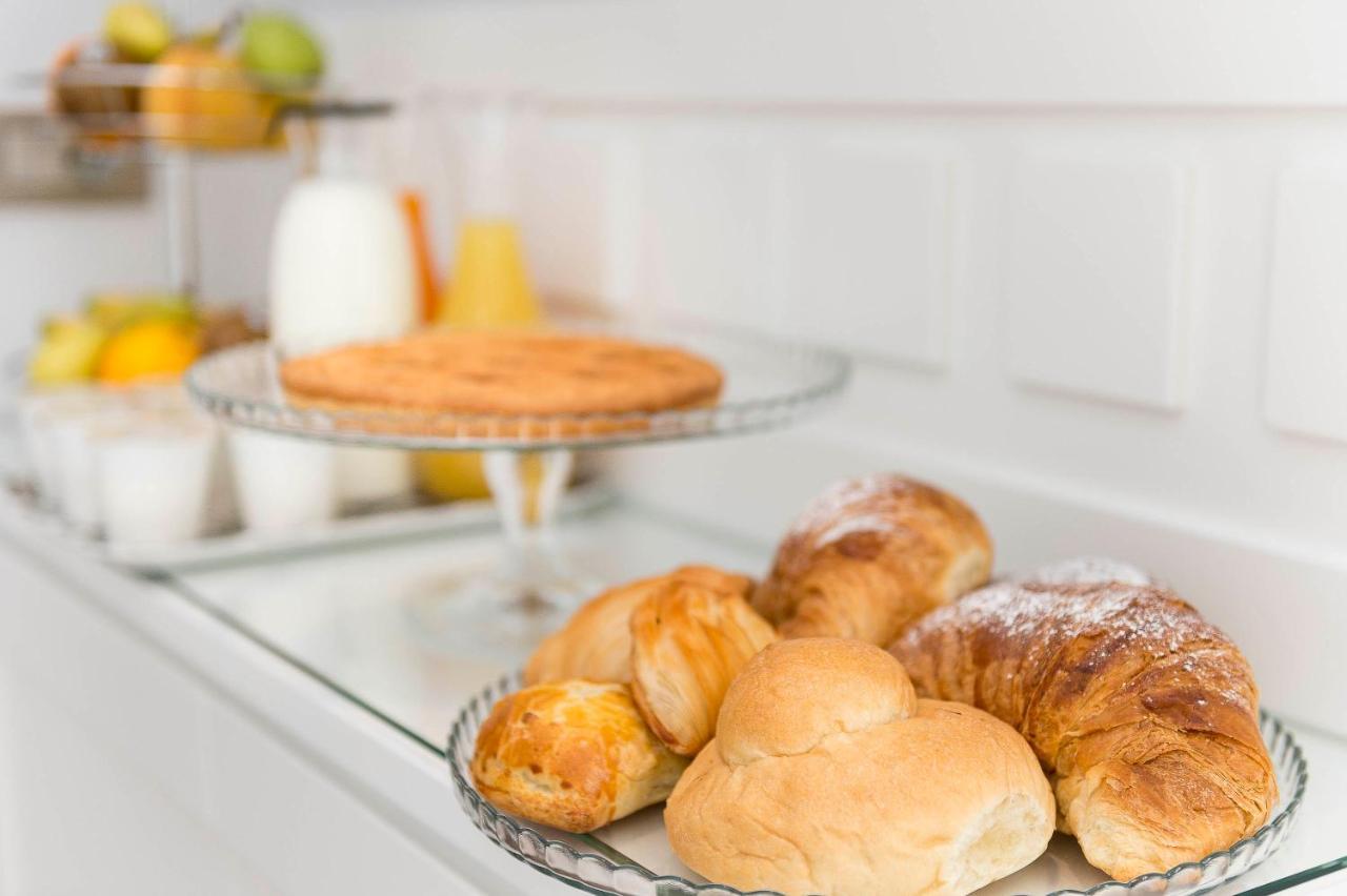 Bed and Breakfast Domusvelata Neapol Zewnętrze zdjęcie